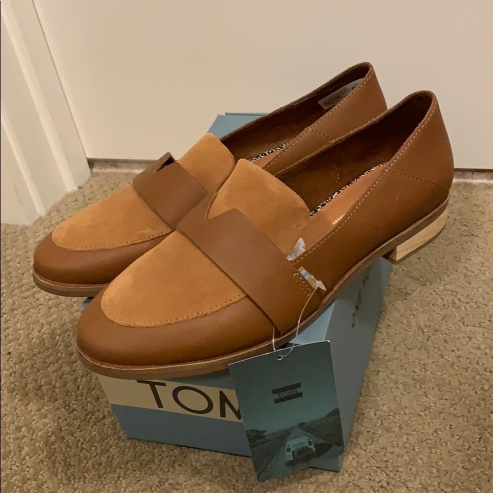 NIB Toms Loafers